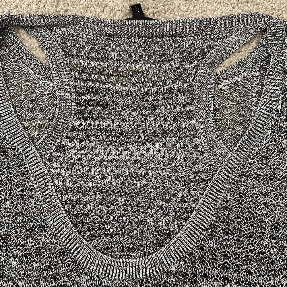 WHBM Sweater - Picture 5 of 6